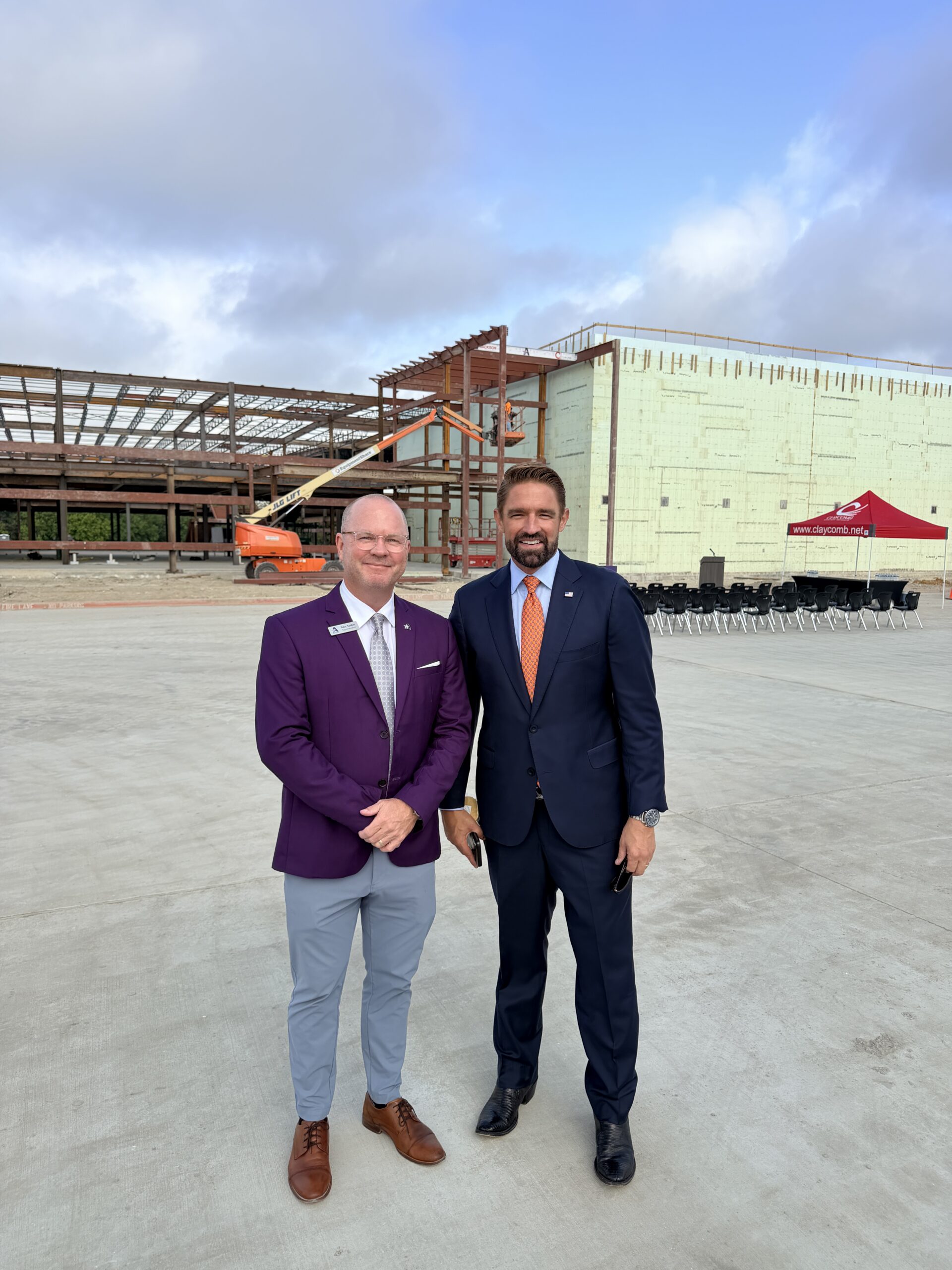 Ora Bell Russell Elementary Beam Signing in Anna